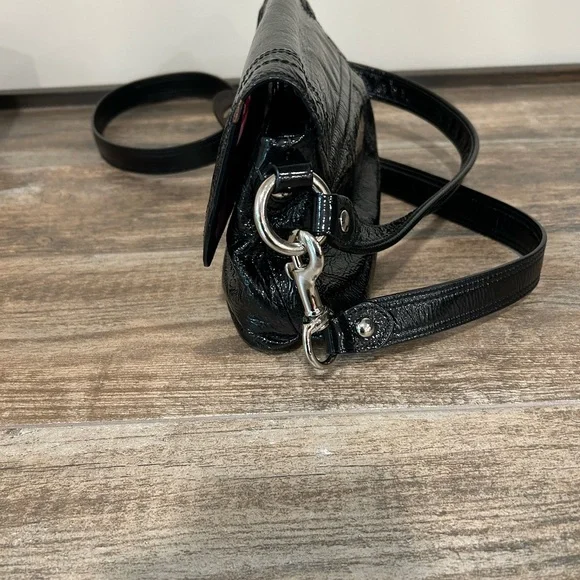 COACH POPPY GLOSSY PATENT LEATHER BAG PURSE 18161 BLACK 2 STRAPS CROSSBODY - Picture 12 of 15